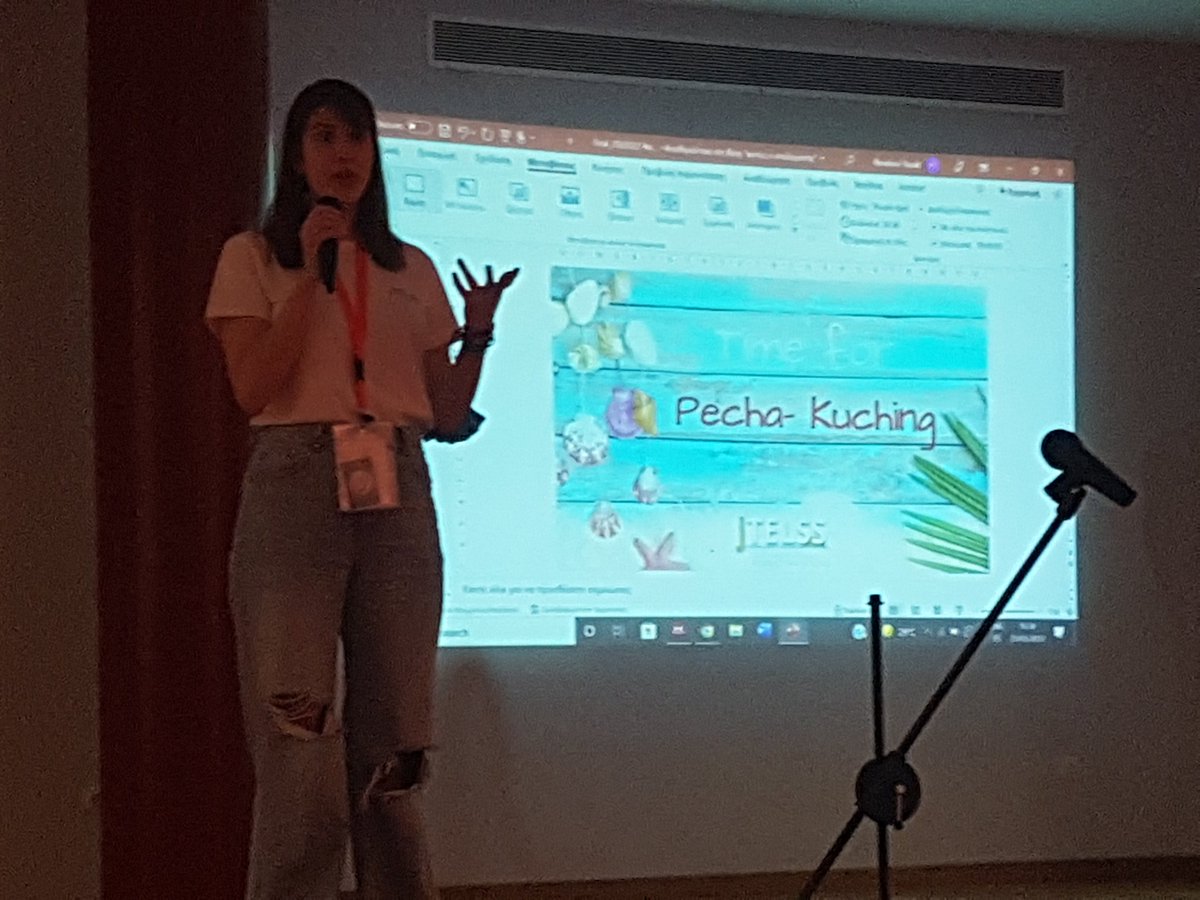 Time for the typical Pecha Kucha session at #JTELSS22 introduced by <a href="/evi_topali/">Evi Topali</a>