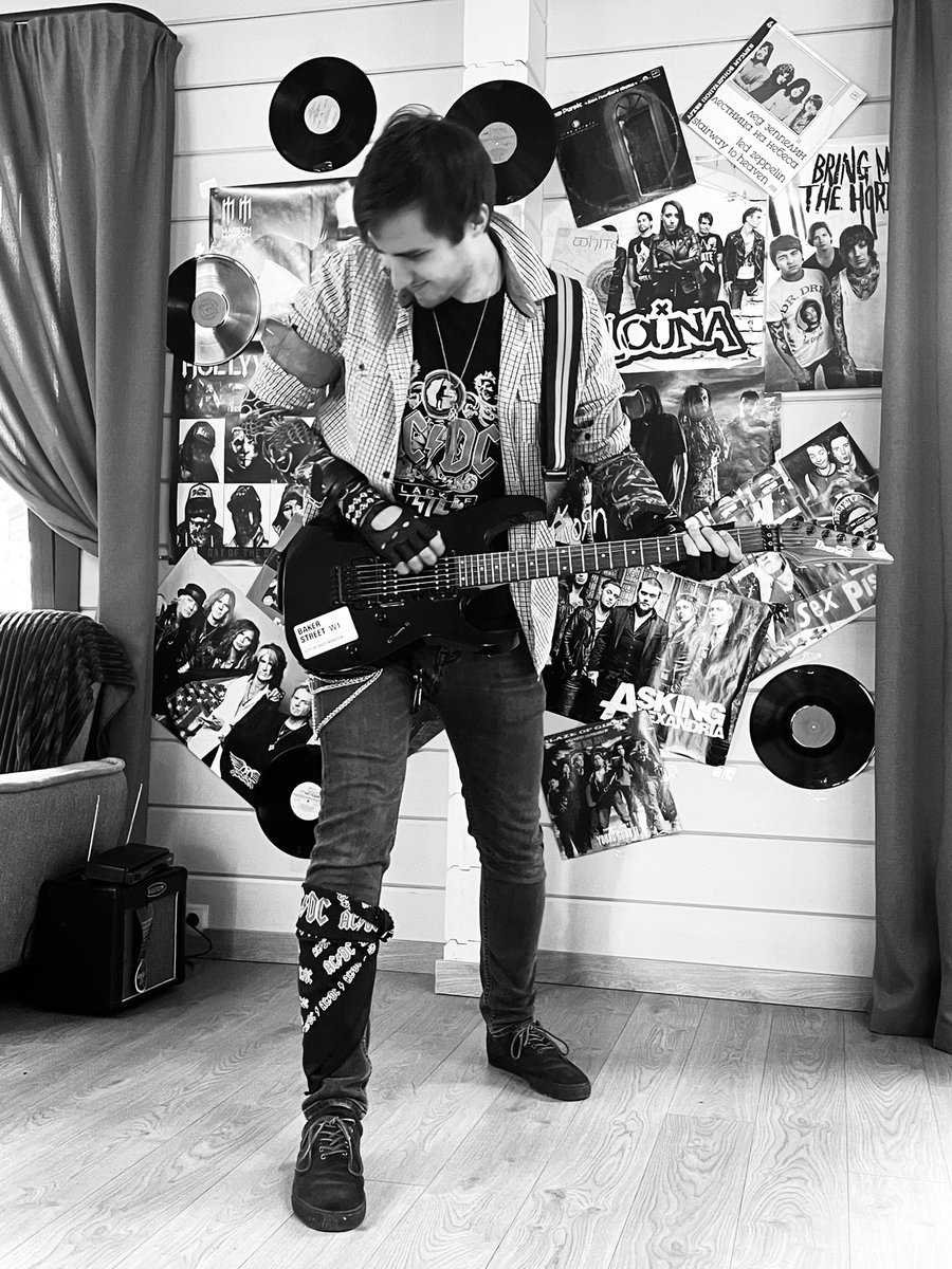 Мерлайн tweet media