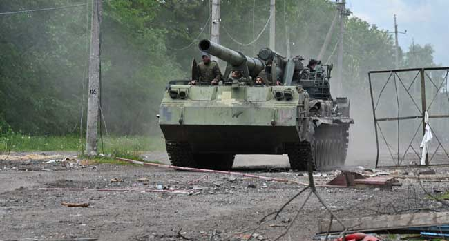 Russian Diplomat Quits Over Ukraine War
channelstv.com/2022/05/23/rus…