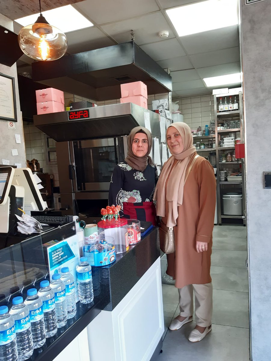 akkadingemlik's tweet photo. 📍AKKADINLAR SAHADA

Ak Kadınlar olarak Esnaf ziyaretlerinde bulunduk.
Hayırlı ve Bereketli kazançlar dileriz.

#AkBursaSahada
#AkKadınBursaSahada https://t.co/NZUsgT2SqK