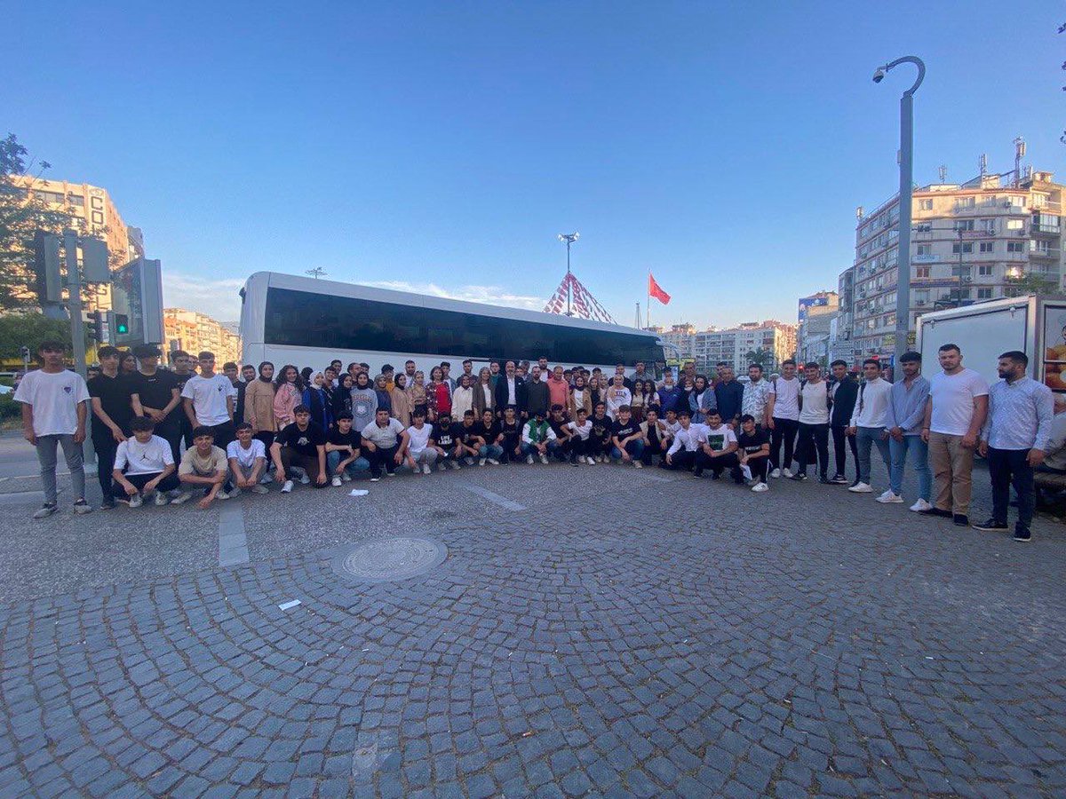 Adana hatırası 🤗

<a href="/akgencbornova/">AK Gençlik Bornova</a>
<a href="/abdulhamitaktss/">Abdülhamit Aktaş</a>