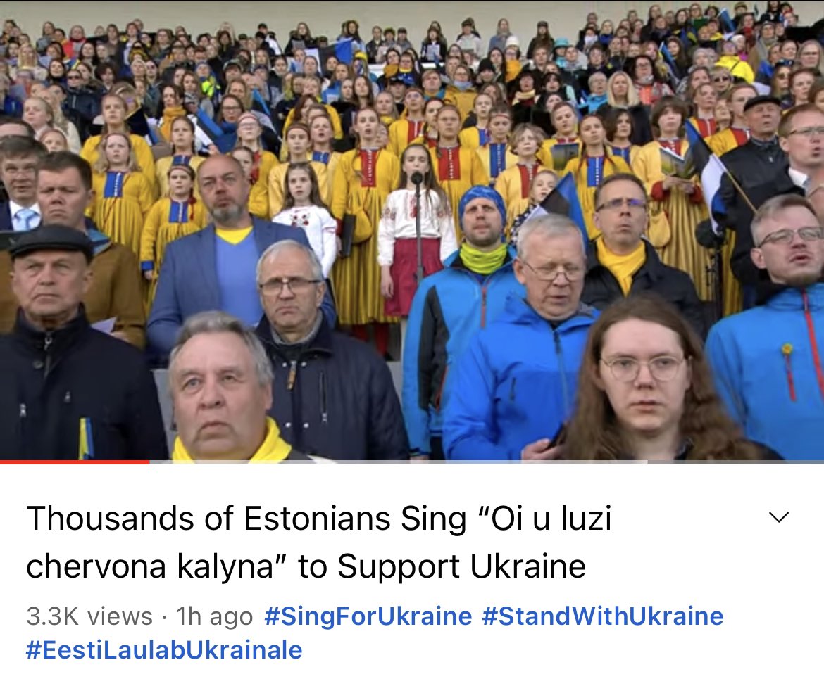Thousands of Estonians Sing “Oi u luzi chervona kalyna” to Support Ukraine youtu.be/iWSMdxAxW3c via <a href="/YouTube/">YouTube</a> bravo <a href="/linnarviik/">Linnar Viik</a>