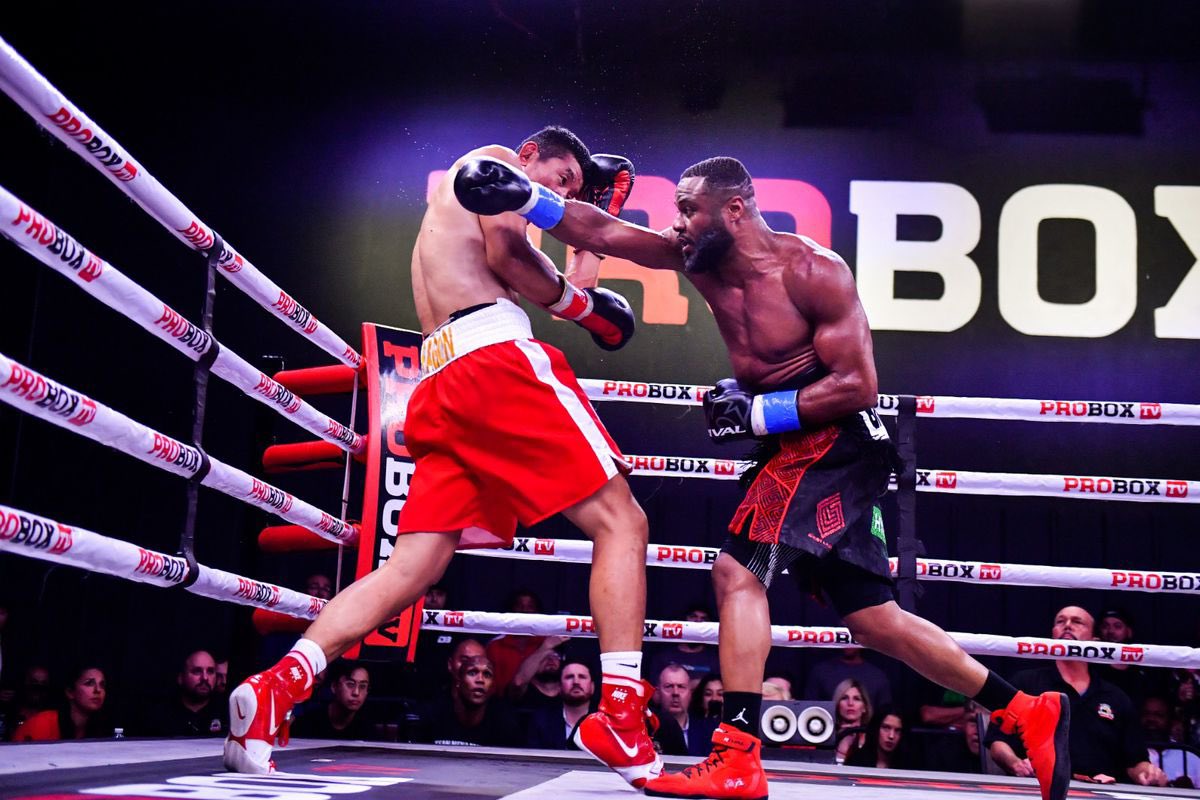 jeffreyboxe's tweet photo. Ce soir vers 17h10 au Champ de Bataille de @JiCLajoie à @jic_tvasports on discute de la victoire de Jean Pascal sur Fanlong Meng et de David Benavidez contre David Lemieux et la suite pour Jean et David @TVASports #boxe #PascalMeng #BenavidezLemieux #boxing #boxeo #boxen #Boxers https://t.co/gzbBGaNL6E