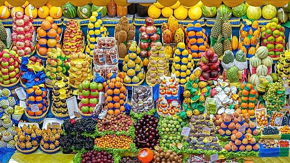 AgHank_1's tweet photo. Top 20 Most Produced Fruit In The World

Tomatoes were the most produced fruit in the world in 2020 followed by bananas and watermelons.

https://t.co/IYAMhULtgA

#fruit #aghank #tomatoes #foodfacts #bananas #watermelons #grapes #oranges #apples https://t.co/O3XNFCELqT