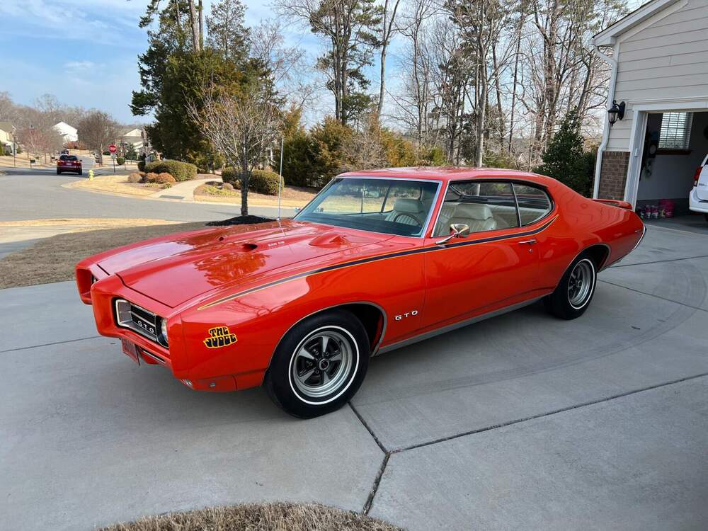 ForeverPontiac's tweet photo. Our June Pontiac of the Month is now live for voting! Our members have entered so vote now for the #Pontiac you love best! Go to: https://t.co/iBIBdvqkSd
#foreverpontiac #pontiaconly #pontiacpower #pontiacgto #gto #classiccars #cars #automotive #automobile #vehilce #potm https://t.co/5R6qMa5mgx