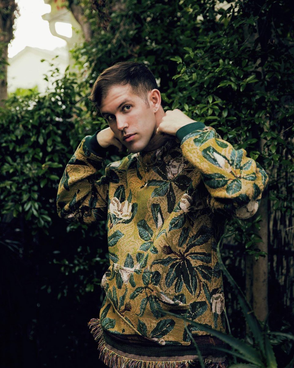 Photography by <a href="/DawnKingston/">Dawn Kingston</a> 
Wearing <a href="/justinmensinger/">JM</a> 

instagram.com/p/Cd6XBAtPyah/