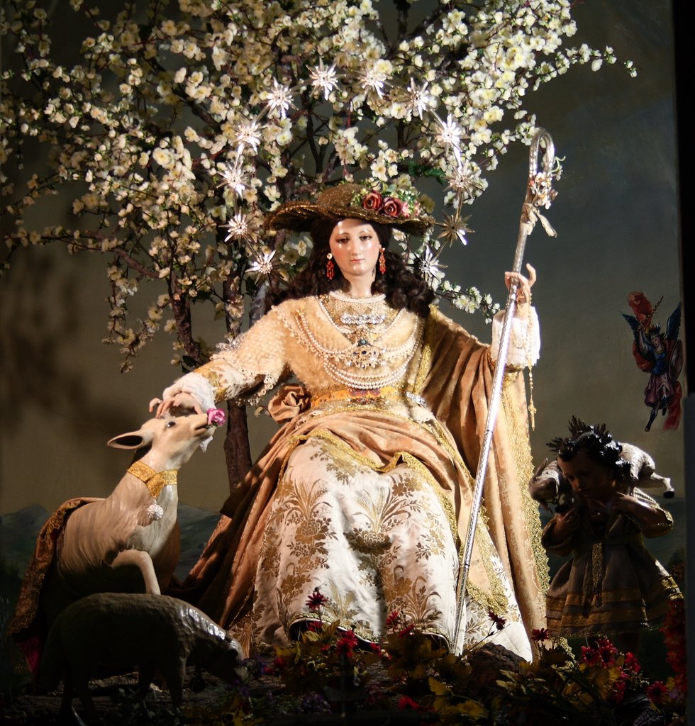 Pastora, gozo de los bienaventurados, ruega por nosotros.