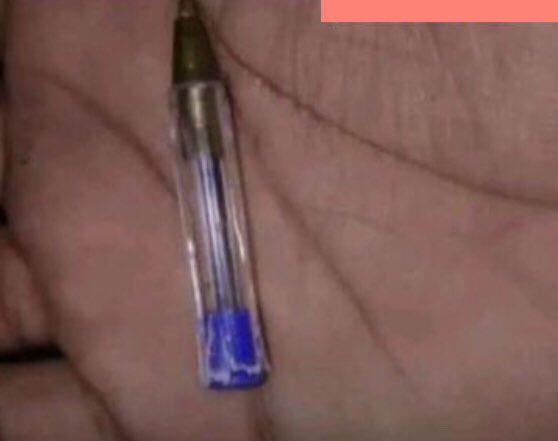 byukavuba's tweet photo. Niba uziko wigeze ugira bic yae gutya vayo hano twiseke😂😂😂 https://t.co/zhNHQGUorX