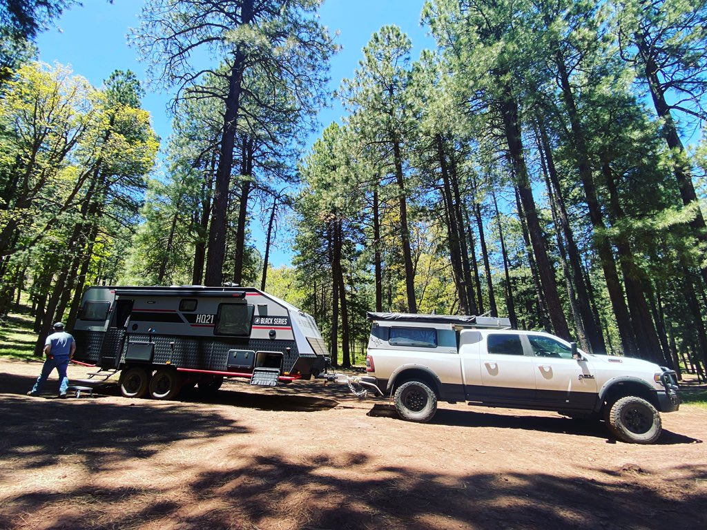 AgnesSolberg's tweet photo. Airing down tires for the off road adventure with @nmbackroads!!!
@BlackSeriesUS @AEVconversions https://t.co/yrC3xB3ZRs