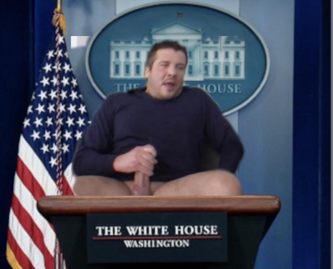 AdrianoStudies's tweet photo. President Adriano gives his annual State of the Teen Asshole Scene speech https://t.co/imRKSjuzZ3