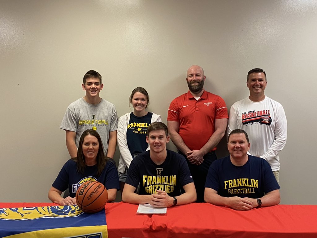 Journal Review Sports tweet media