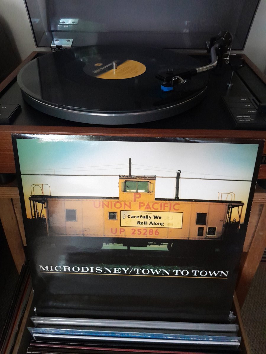 just a perfect pop/rock song.
#TownToTown #microdisney 
#RIP #cathalcoughlan