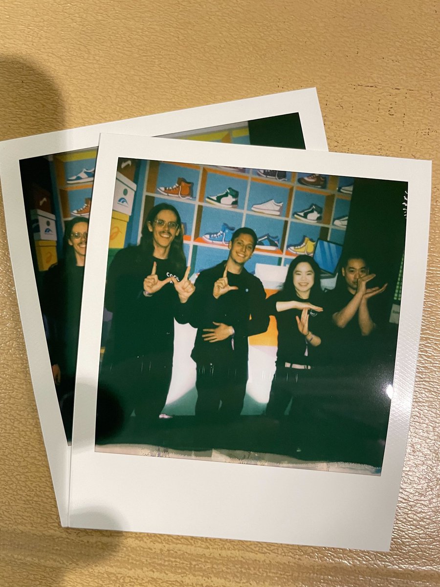 coolcats's tweet photo. Thank you so much @veecon, and everyone from our community we got to meet at the event! 

#WLTC https://t.co/34hQtPs6Hn