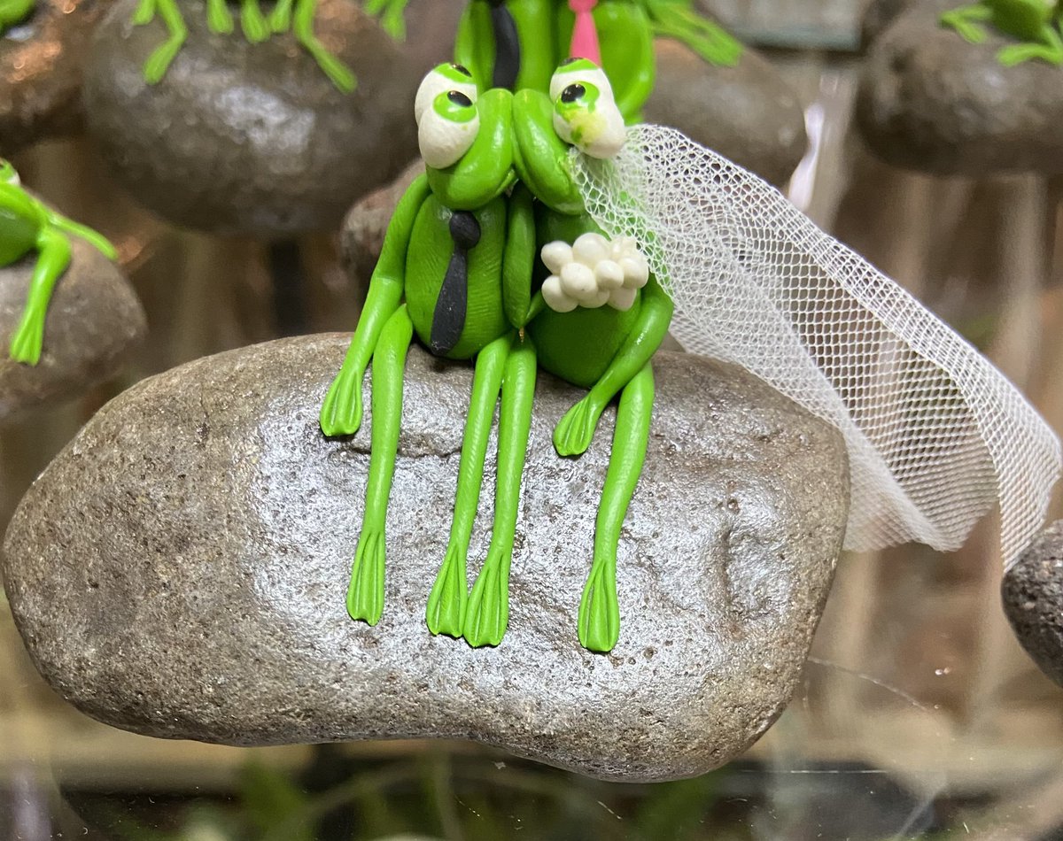 Wedding season has started! Looking for a unique gift? #birdiesnestchatham has everything you may need. #shopck #shoplocal #weddings #love #frogs #gifts #bridalshower #supportsmallbusiness