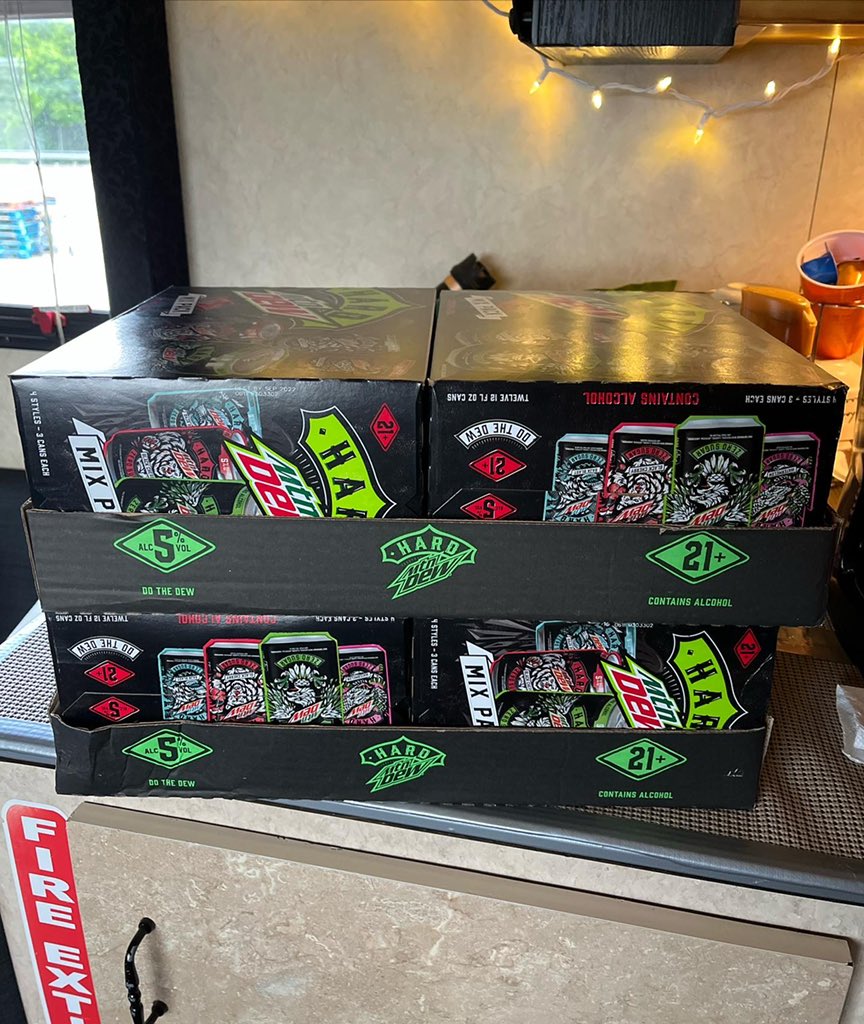 Tour has been sick
Welcome to Rockville was sick
KISS was sick
Mtn Dew seltzers are sick

<a href="/Nick_Folio/">Nick_folio</a> with the 📸📸