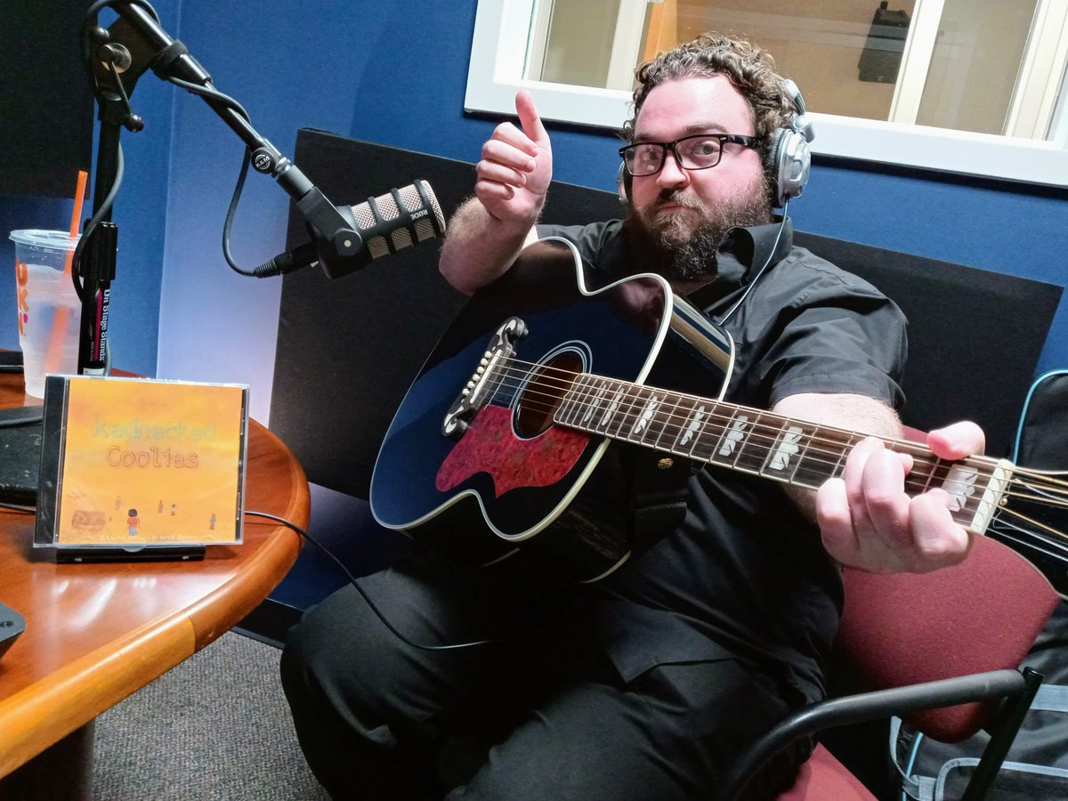 WhiskeyFrosty's tweet photo. He's back! He's back, everybody! Sam the Guitar Man, Sam Mello of the Rednecked Coolies, drops by the podcast booth - and things get musical. Tune in Friday to hear what goes down. 
#BourbonOnIce #WhiskeyFrosty https://t.co/2gymL39vjZ