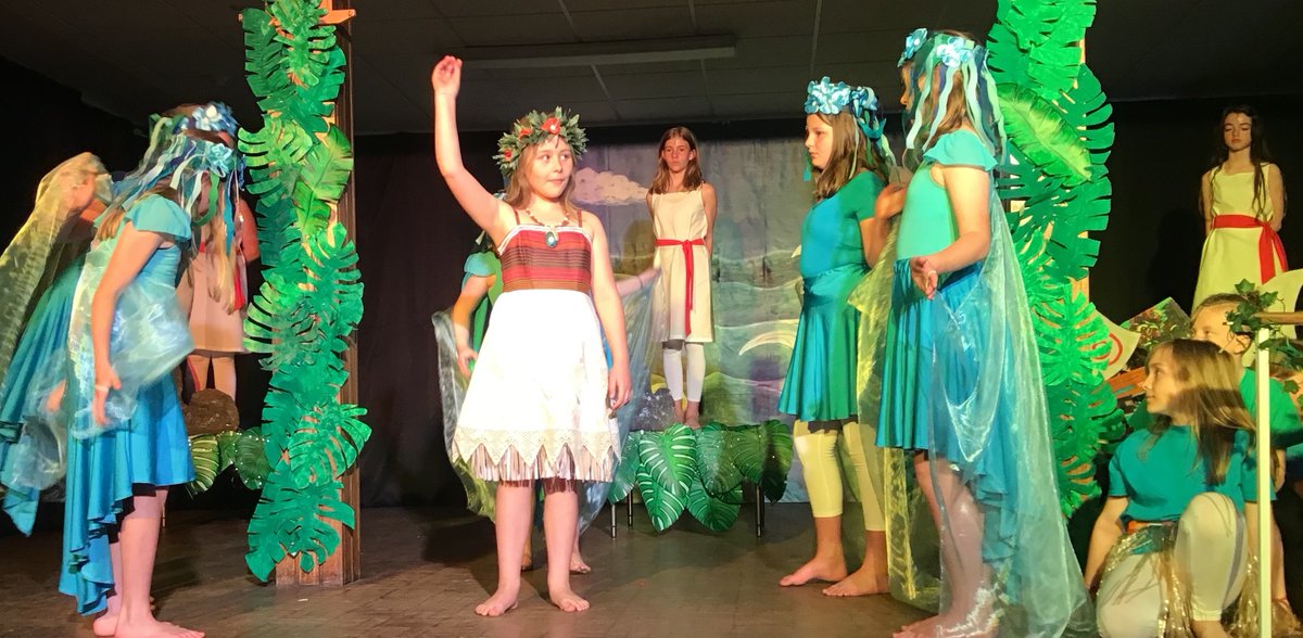 AlvertonCW's tweet photo. We had a great afternoon practising in costume for tomorrow's dress rehearsal in front of the school. It is looking and sounding amazing! @alvertonschool https://t.co/uTxmdxxepw