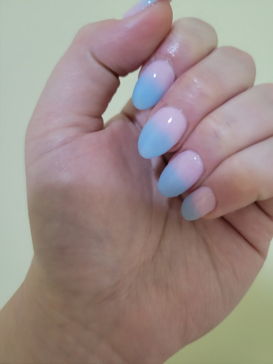 JSilv_VO's tweet photo. I swear I don't match my nail outfits on purpose! #BostonReady https://t.co/kTXqfKWfFA