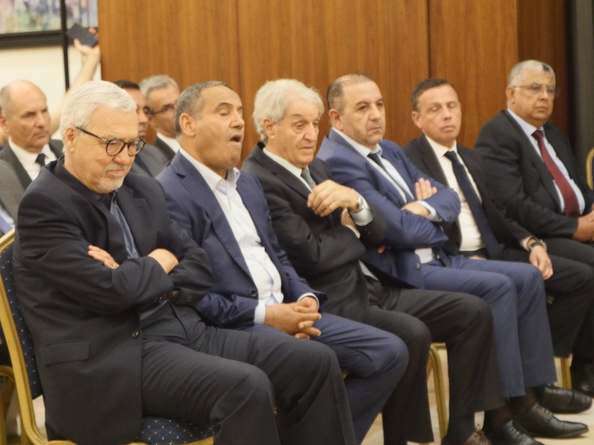 CAPCAlgerie's tweet photo. Forum d’Affaires algéro-français / @CAPCAlgerie @MEDEF
«Un contexte économique #dz marqué par la mise en œuve de #profondes #réformes pour instaurer un #environnement des #affaires #stable, #transparent et #compétitif, ce forum marque un intérêt mutuel et un signal fort":AGLI. https://t.co/8FvDQ95Fzz