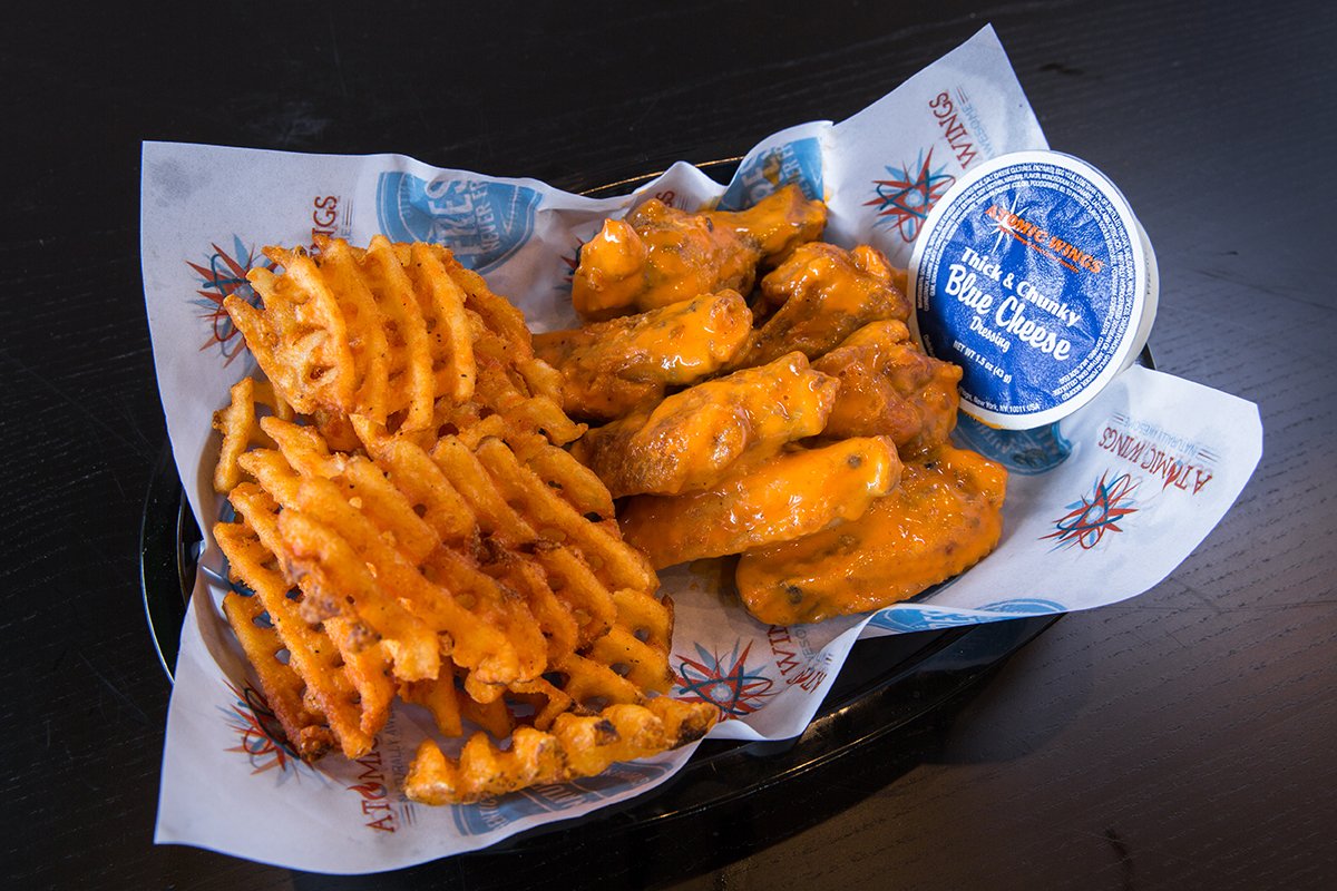 HalalRun's tweet photo. "Life is a combination of magic and fries.

Grab a bite from Atomic Wings - New York, NY 

Learn more ➡️ https://t.co/QlOXlO9zoO 

📸: Atomic Wings 

@AtomicWings
 #halalrun #atomicwings #eathalal #halalfood" https://t.co/wx4YP4uWcK