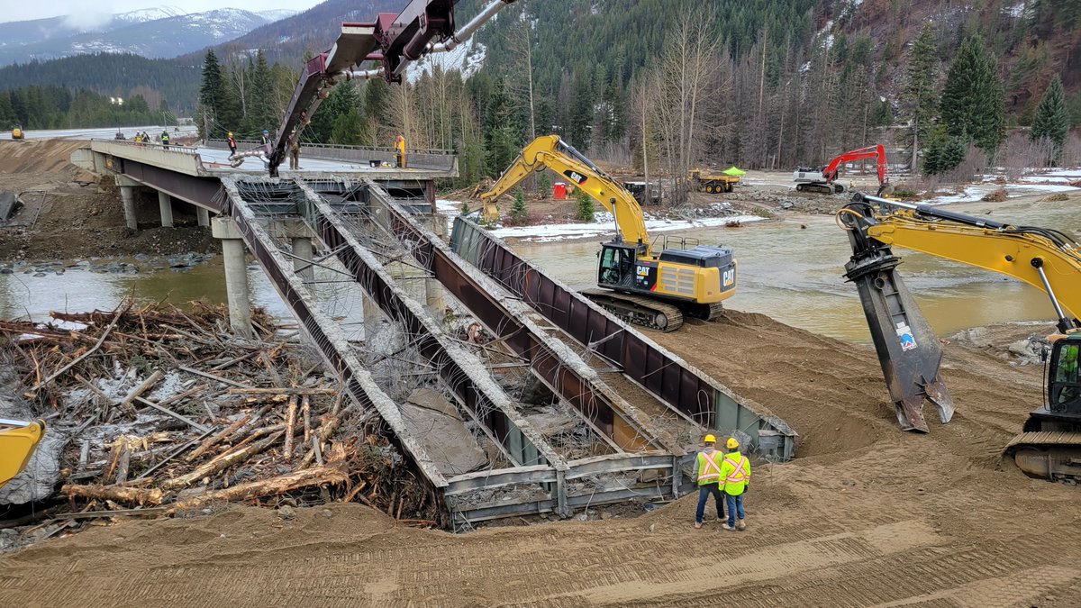 "The industry response was an all-hands-on-deck approach." 

Kiewit's Danny Harding described his reaction upon arriving in the town of Merritt, which was the central location for response efforts following historic flooding in B.C. in Nov. 2021. ow.ly/bIXm50Iv2UX