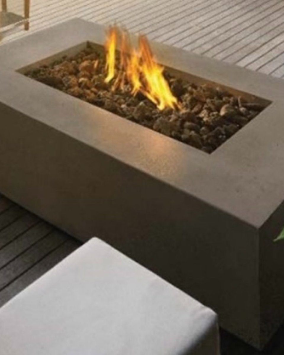 The perfect addition to your outdoor patio this summer

#napoleonflametables #napoleon #outdoorpatioideas #outdoorflametable #flamtable #mcnaintv #Mitchell #stratford