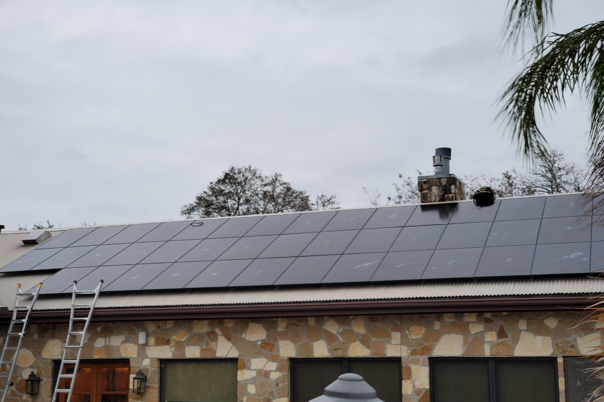 AztecRenewable's tweet photo. We raise the industry standard, so you can have the best solar system in town this spring.  #AztecRenewableEnergy #AztecEnergy #SolarPower #SolarEnergy #RenewableEnergy #TexasSolar https://t.co/dyWcIwjObM