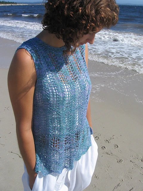 ilga_leja's tweet photo. Summer must be on its way! Waves of Lace was my most popular pattern last week. A lace shell worked in Hand Maiden Flaxen with a matching scarf, two patterns in one. https://t.co/UjpLhBXVsb #wavesoflaceshell #wavesoflacevest #beachcollection #laceknitting #shellknitting https://t.co/KSPUrxCYyb