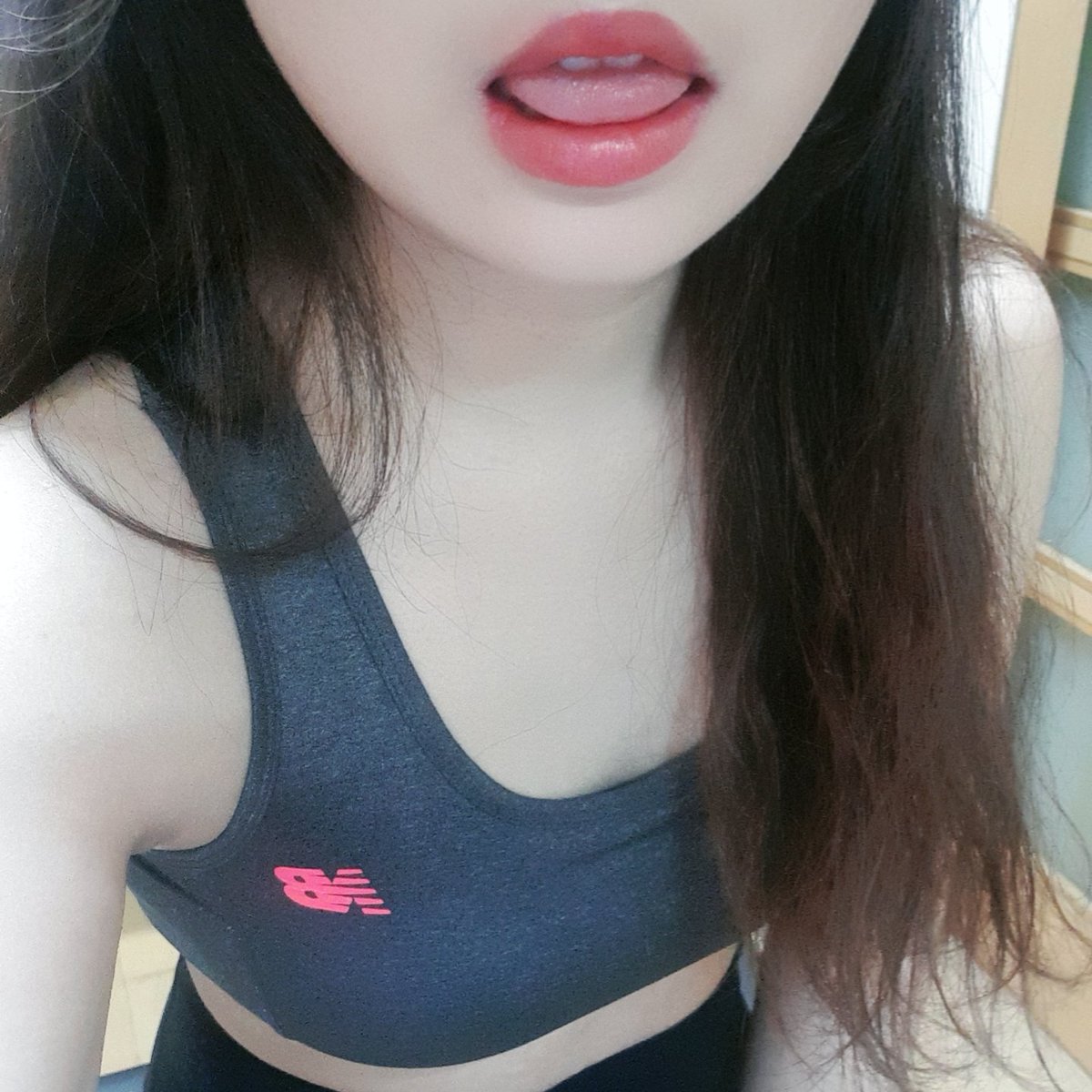 merong11_2's tweet photo. ❤ 김메롱
🧡 2N, 162, 🤫
💛 INFP
💚 브랫, 프레이
💙 거의 눈팅만 해요!
💜 트위터는 어려워🥲

#섹트 https://t.co/IybyPE5Sgu