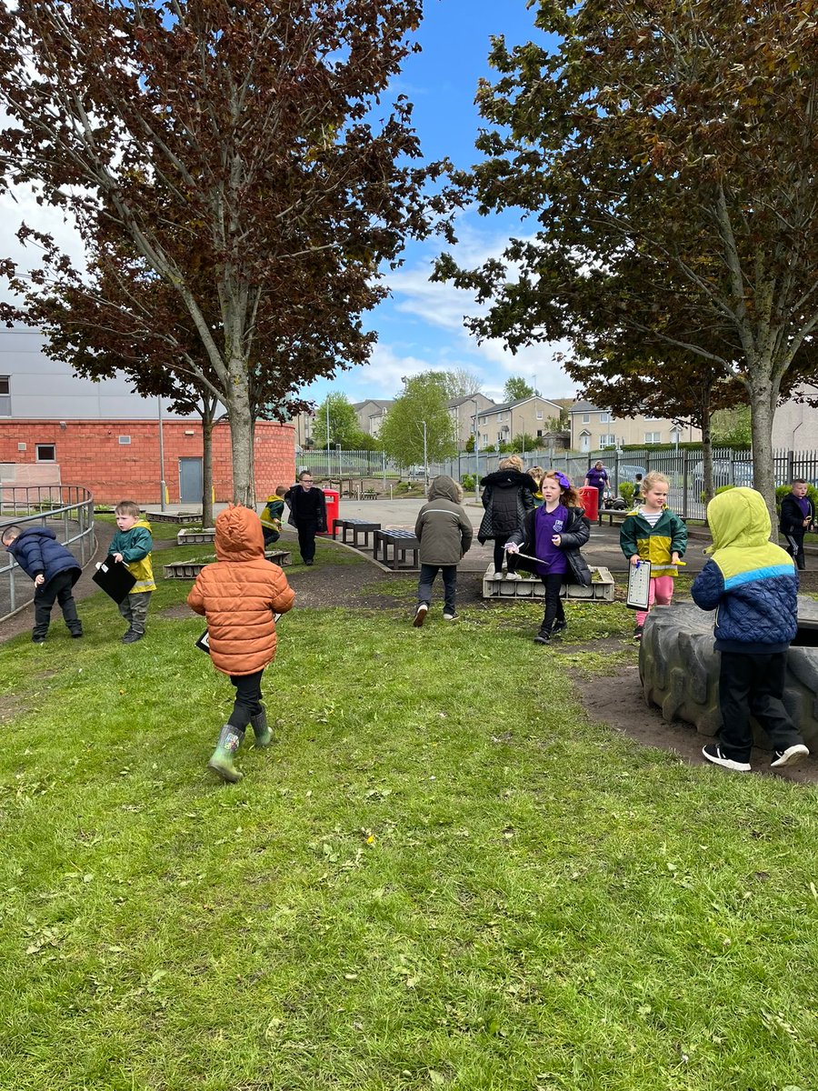 Our pre school and current P1 children have all successfully completed their EELP journey together this session.💜
Our new P1s are now ready to start their classroom transition experiences. 🎨
A huge thank you to our current P1s who have taught our newbies everything they know.