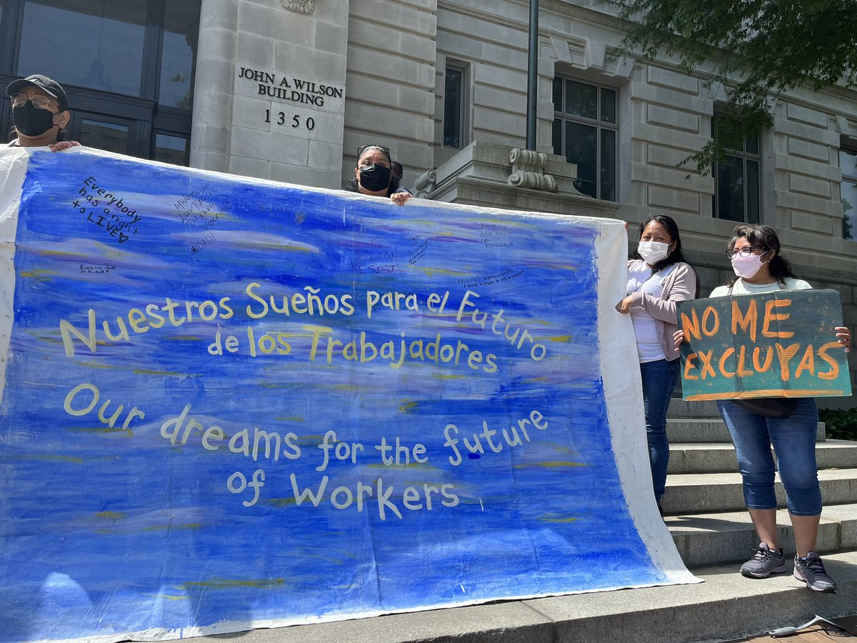 BethG_DC's tweet photo. @MurielBowser $160 million for excluded workers so we all can survive this crisis. Excluded workers are also essential workers. #dontexcludeme https://t.co/B9fCzuSFkG