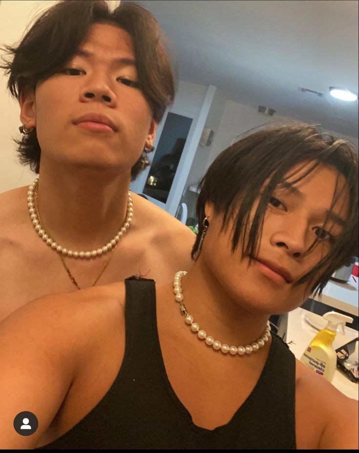 daily_kane0's tweet photo. Happy birthday Darren you're the best, best friend ever i love you bro muahh 💕 https://t.co/9zqYQFSbp8