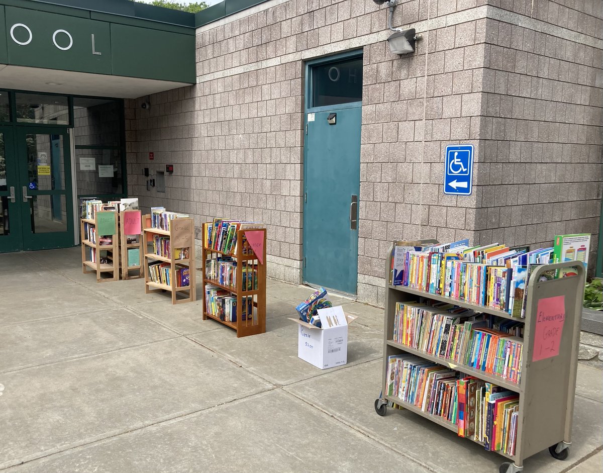 Hayes School PTO tweet media