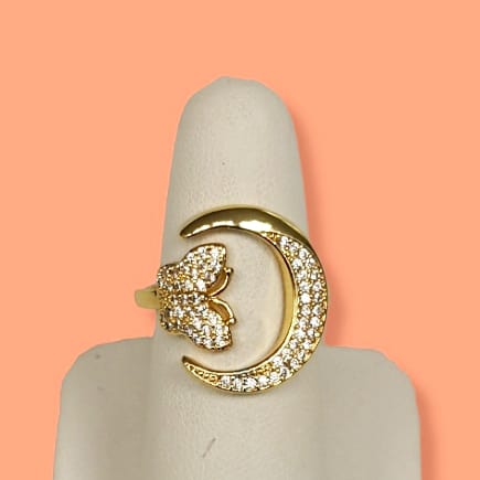 Olga_Rdz_Studio's tweet photo. La mariposa simboliza la transformación, la luna simboliza la psiquis... 🦋🌙

#Anillo #Ring #ChapaDeOro #Zirconia #Mariposa #Butterfly #Luna #HechoAMano #Handmade #HechoEnMexico #Mexico #MadeInMexico #MexicanFashion #TradicionYVanguardia #JoyeriaArtesanal #JoyeríaDeAutor https://t.co/AHRfI4Z643