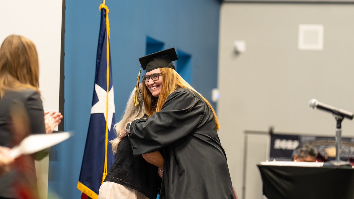 LewisvilleISD's tweet photo. Congratulations to the LISD Night High School Class of 2022! Graduates walked the stage and had their diplomas conferred on Saturday, May 21 in front of family, friends, teachers and LISD supporters. #LISDGrads 🎓

📸: https://t.co/qclt6Jb7gq https://t.co/s1ayqABUbY