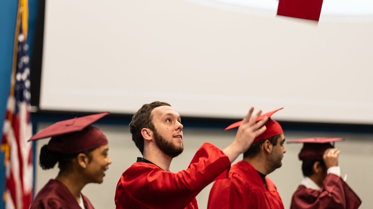 Congratulations to the LISD Night High School Class of 2022! Graduates walked the stage and had their diplomas conferred on Saturday, May 21 in front of family, friends, teachers and LISD supporters. #LISDGrads 🎓

📸: bit.ly/3MBaYYS