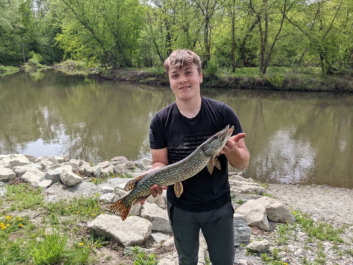 Best catch of the day!! (At least so far...) WTG! Awesome fishing on KMMS All-Day Advisory! <a href="/KMMS_Larsen/">K-M Middle School</a>