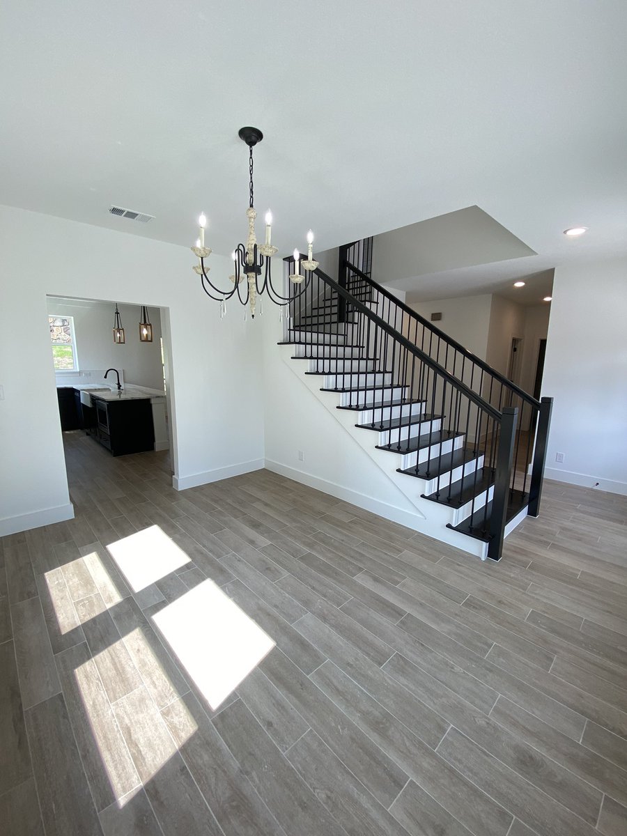 How much would you think this home is going for in Fort worth?🤔