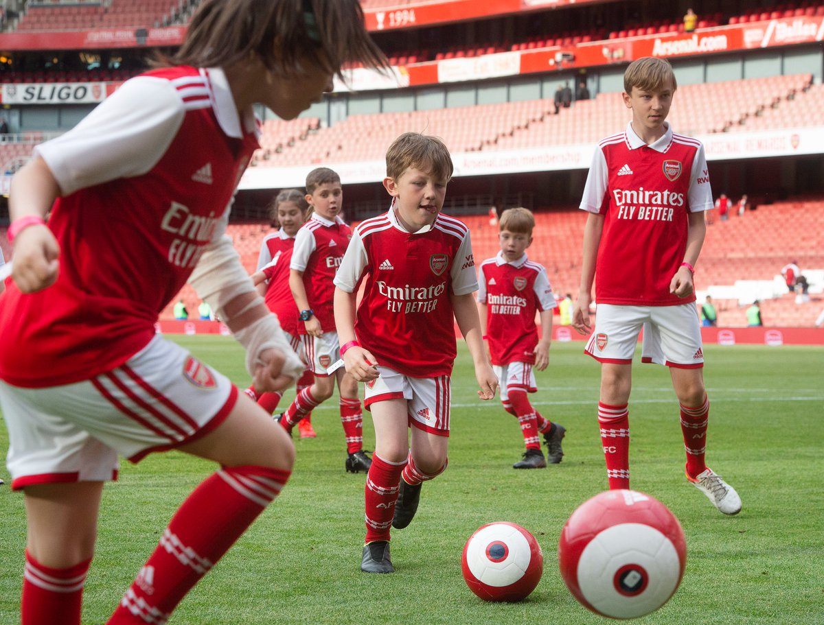 JuniorGunners's tweet photo. Take a look at some of our favourite photos from yesterday's Play On The Pitch event ❤️ https://t.co/E39Xtz1jh7