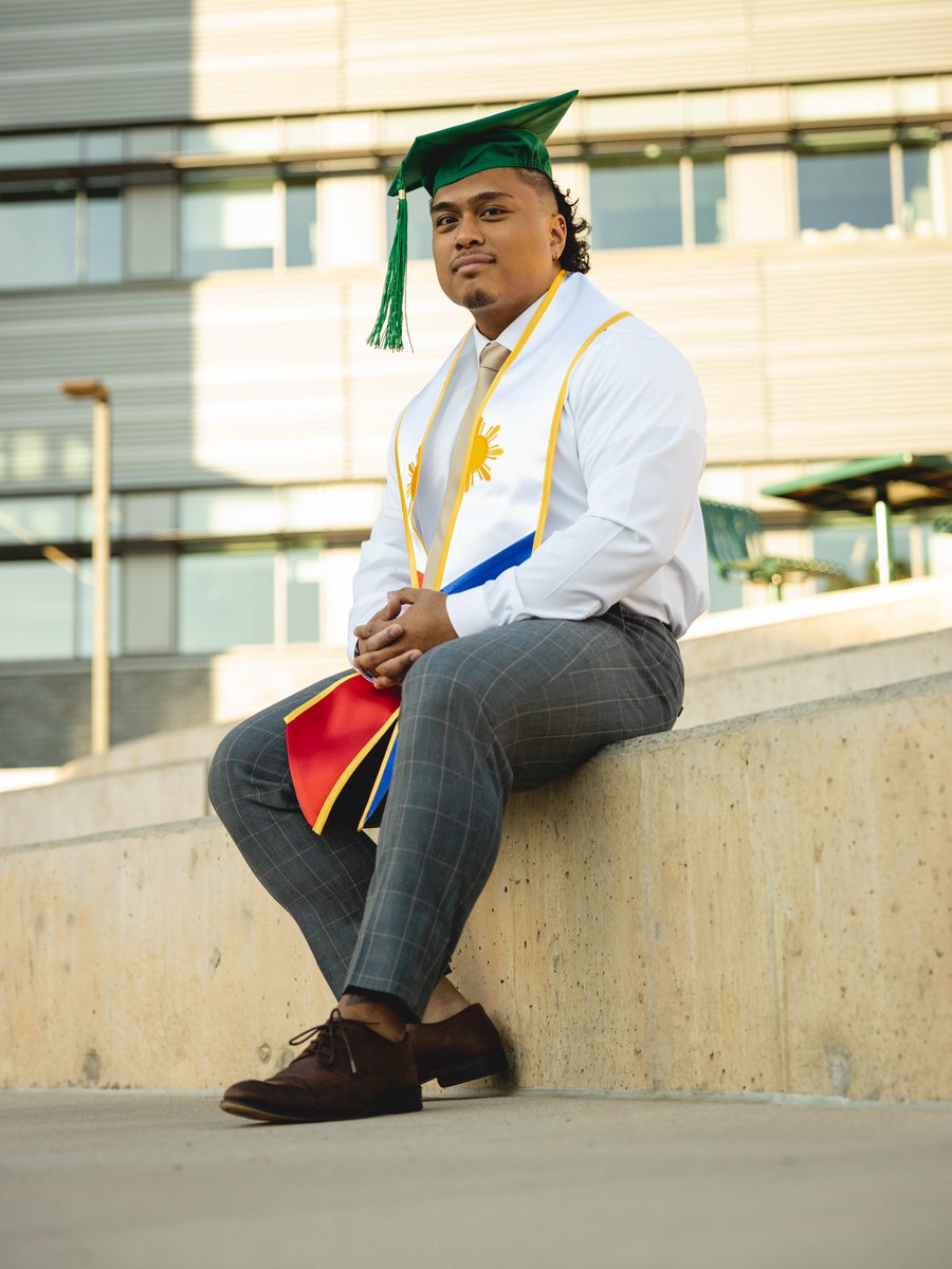 Joseph_Baytan's tweet photo. Seven years later, I finally did that and got my B.S. in Kinesiology 🎓

Show the boy some love🤞🏽💞 https://t.co/ClwnXUIvK2