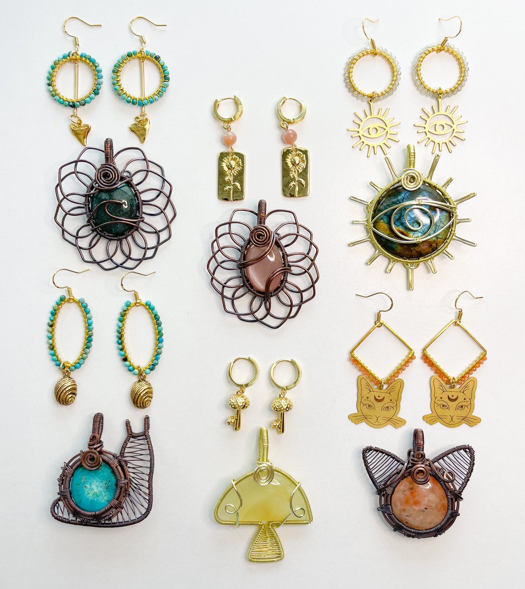 MILDHIPPIE X LUNAGIRLJEWELRY ☀️🌈🌻

pendant &amp; earring matching sets available on my shop May 27th at 4pm est