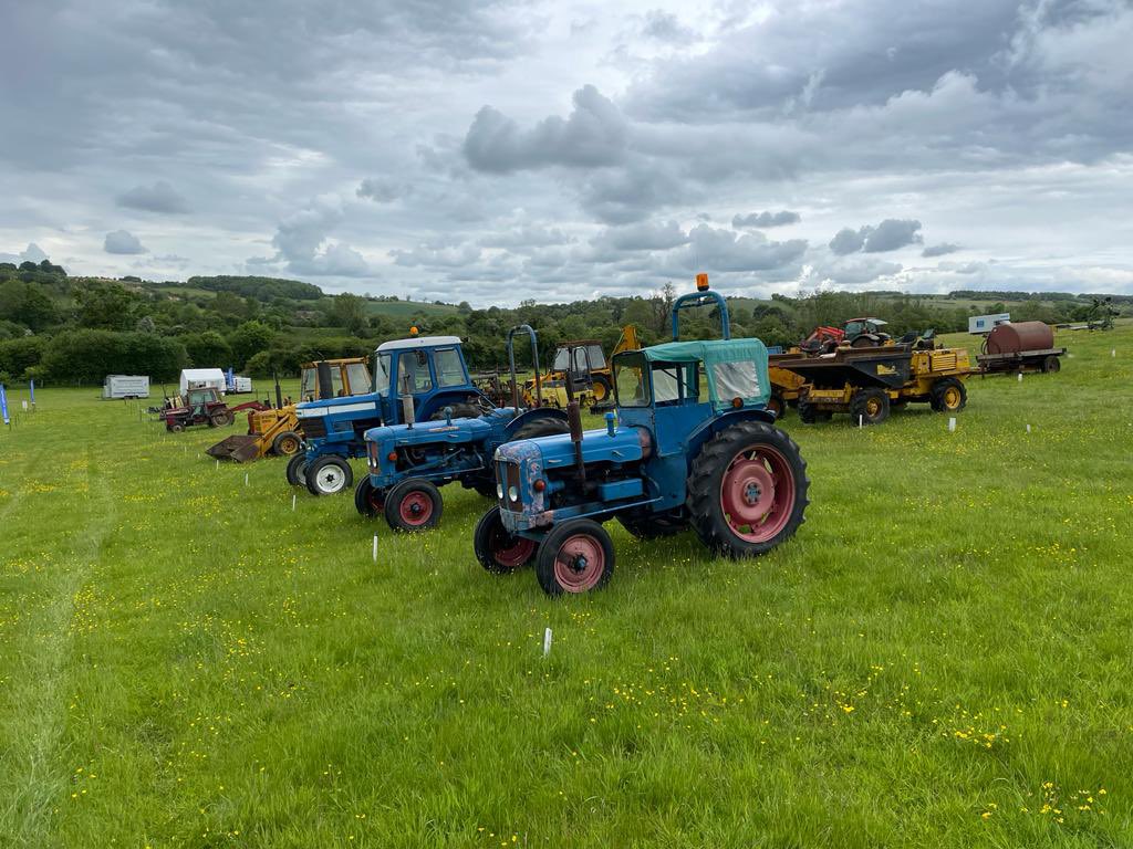 Our sale set-up is progressing well ahead of Wednesday’s Machinery and Dispersal Sale. It’s only Monday but half of the tractors have arrived!🚜
#tractorlife #tractor #agriculture #farming #machinerysales #machineryauction #farminglife #auction #auctioneer #taylerandfletcherrural