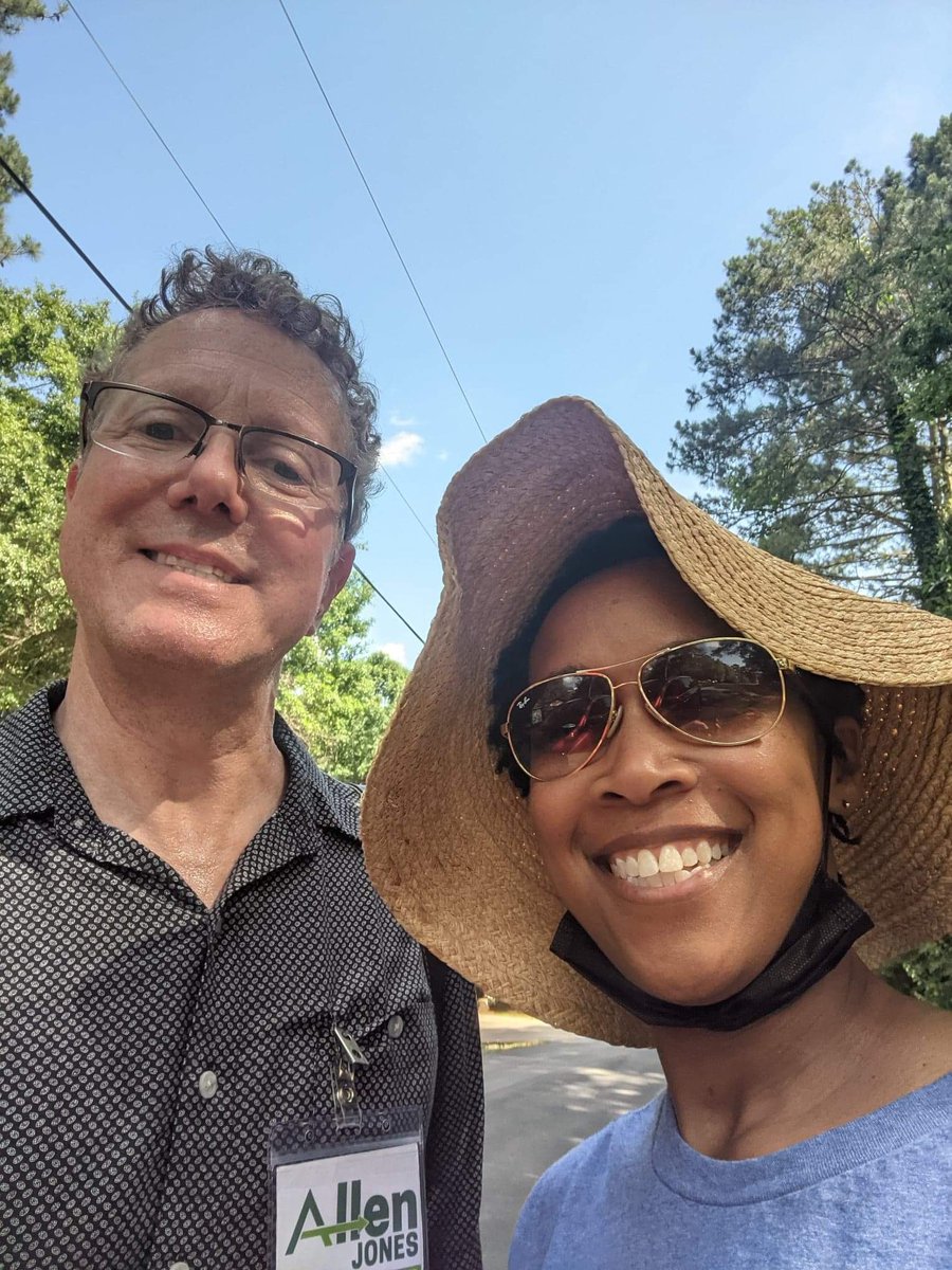Allenfor7's tweet photo. A reminder from myself and District 7 board member Lakeisha Gantt— Get out and vote tomorrow from 7am-7pm! We had a great time walking the District yesterday encouraging folks to head to the polls! 

Find your precinct at https://t.co/8zdYXIC1gq https://t.co/P34vQENTRi
