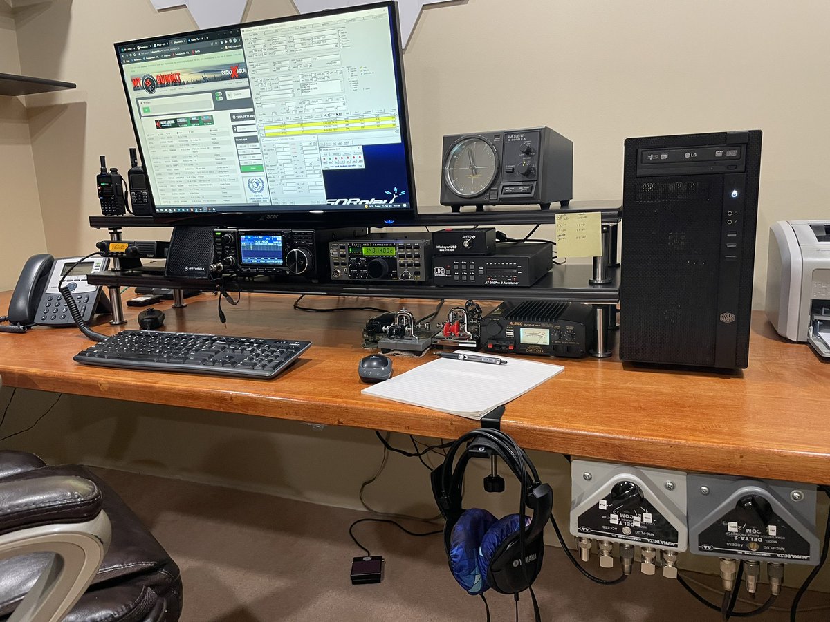 The latest operating position layout #hamradio