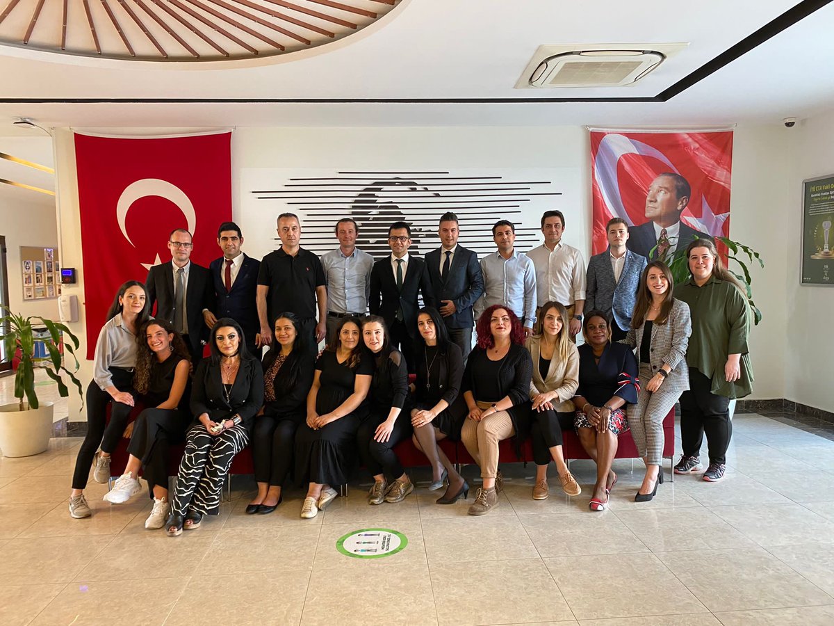 Ekip 🥳🥳 @Bahcesehr2_Doga <a href="/DogaOkullari/">Doğa Koleji</a>  <a href="/suleymancalis33/">Süleyman Çalış</a> <a href="/hande_kilic_/">Hande Kılıç</a>