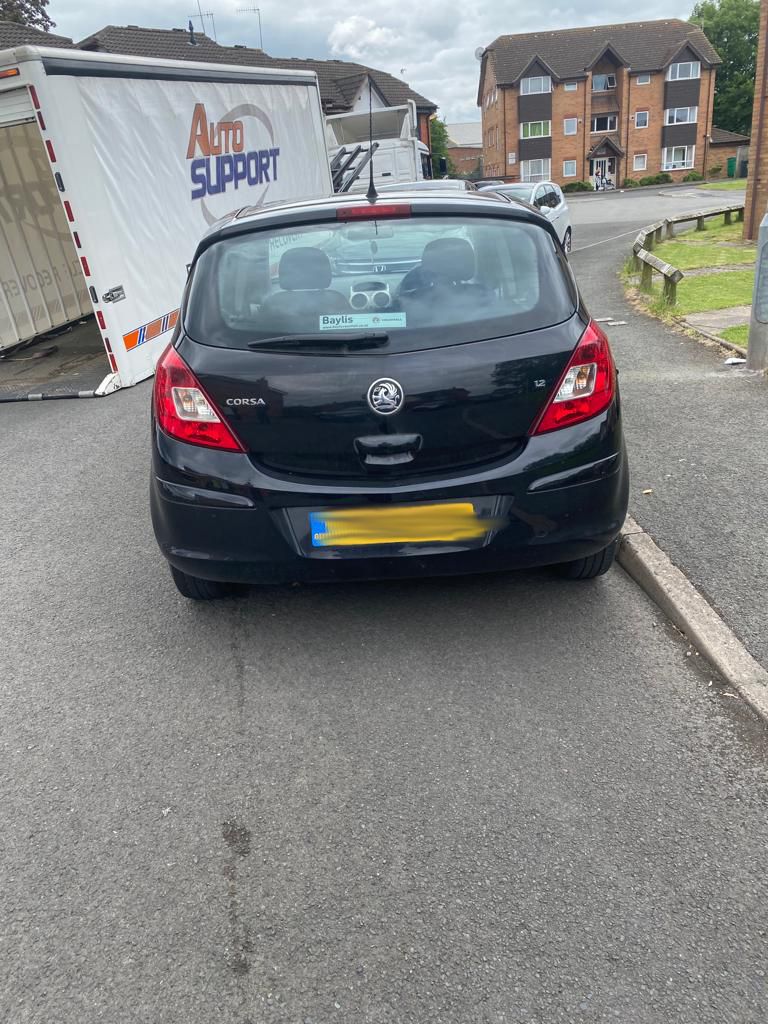 OPUWorcs's tweet photo. OT85 - whilst seizing the Corsa in #Worcester for no insurance/disq drive we also seized the moped for the same offences - kind of a two for one deal. (1438/21011) #noinsurancenocar
#goneinseconds https://t.co/XsXgt1YCiP
