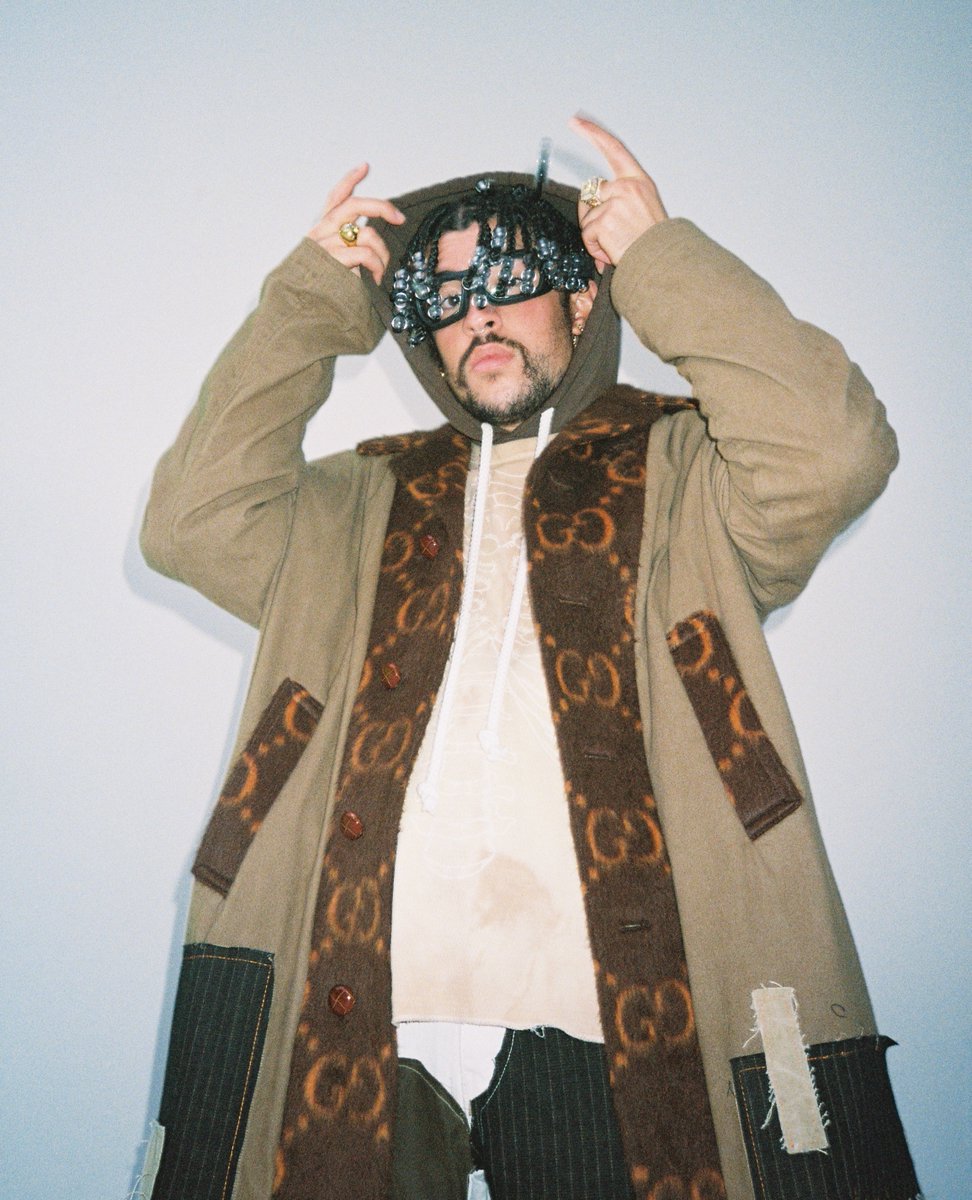 DistractionUM's tweet image. Whether students embrace latin music for its pulsing beats or the way it connects them to Latin culture, it’s safe to say this music has found a home as part of the fabric and soundtrack of the 305.