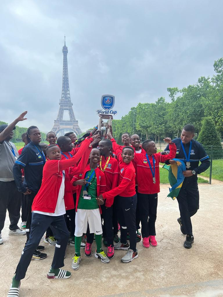 psgacademyrw's tweet photo. CHAMPIONS OF PSG ACADEMY WORLD CUP 2022 U13 BOYS 💪
@Rwanda_Sports 
@FERWAFA 
@RDBrwanda 
@visitrwanda_now 
@HuyeDistrict 
@RwandaSouth https://t.co/Ad0zwChGwb