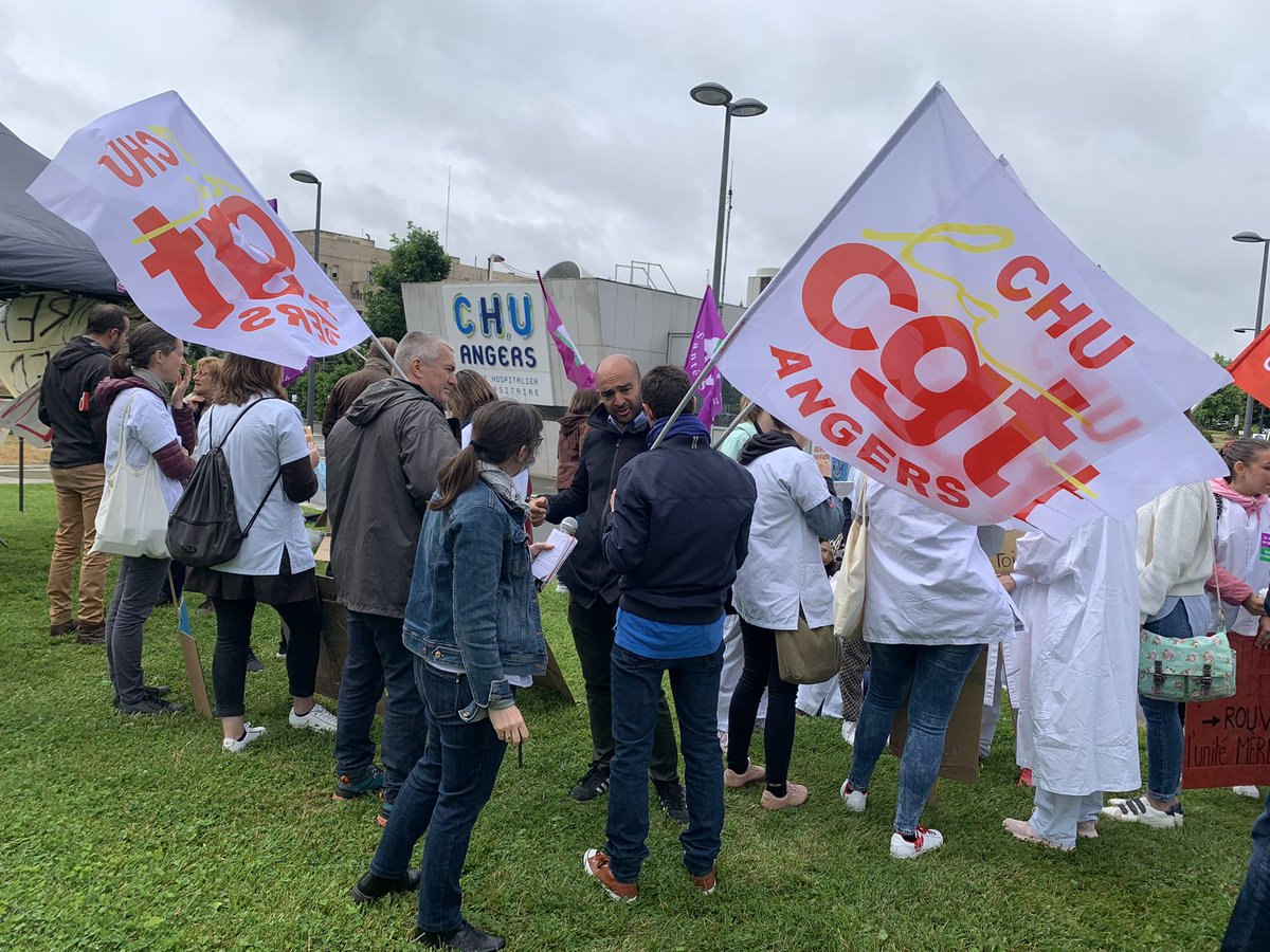 arashsaeidi's tweet image. 1 lit /5 fermé en néonatalogie, des primes attribuées de façon inégalitaire…
Soutien aux personnels de pédiatrie du #CHU #Angers en grève!
Rebâtir l’#Hôpital public pour répondre aux besoins de la population et mettre fin à la souffrance des personnels.
#NUPES #legislatives2022