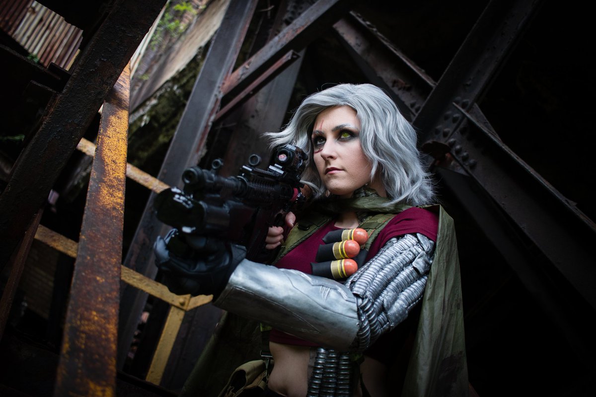 harland3r's tweet photo. Happy #marvelmonday ! 💥
📸: @karamelphotos 

#cablecosplay #Cable #Deadpool #Marvel #MCU https://t.co/tOZGmnfBjh